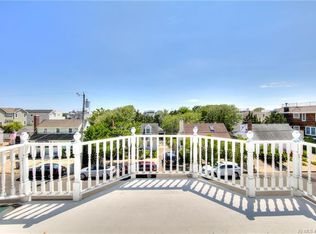 115 E 20th St, Brant Beach, NJ 08008