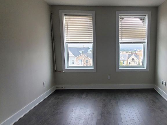 5th image of 90 Tonnele Ave APT 4