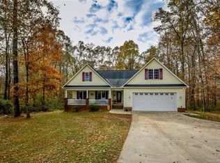 161 Four Winds Dr, Statesville, NC 28625