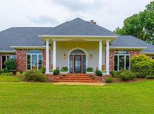 1775 W Parks Rd, Raymond, MS 39154