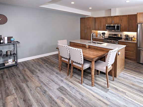 5th image of 316 Wall St Unit 2