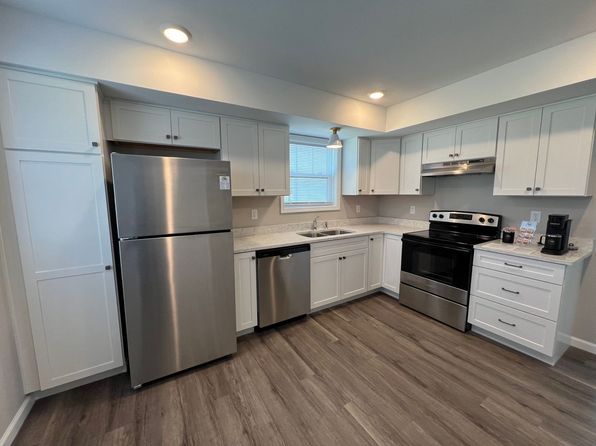 New Construction Townhome in Carlock!, 201 W Lee St #D, Carlock, IL 61725