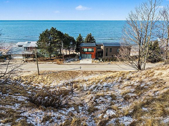 3rd image of 17812 N Shore Estates Rd