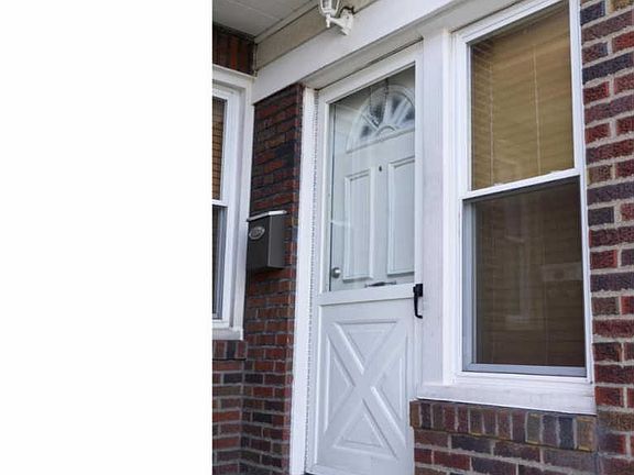 2nd image of 3120 Unruh Ave