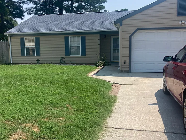610 Barbara Ct — Photo 7