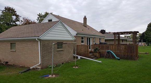 2nd image of 427 Lynch Ave