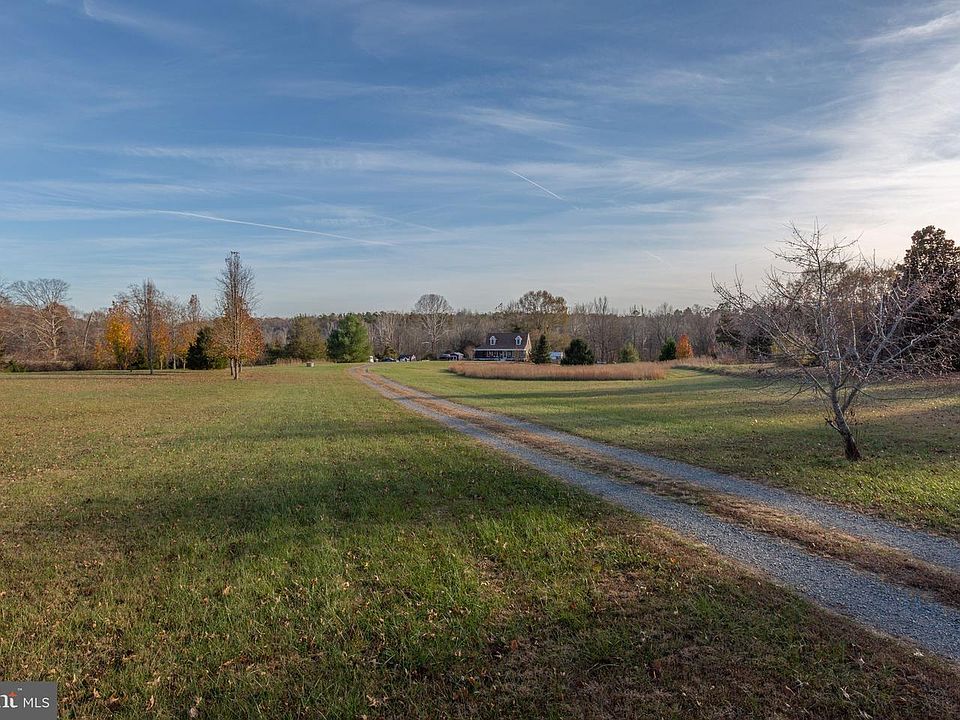 1st image of 81 Leyland Farms Dr