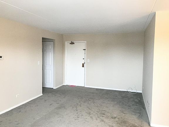 5th image of 1463 Mercury Dr APT 406