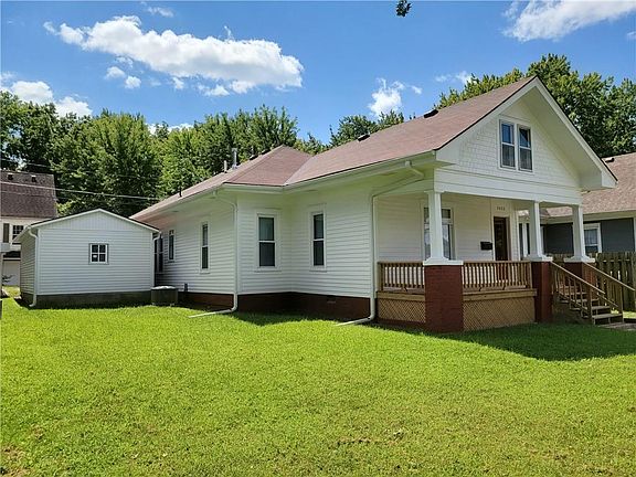 4th image of 3020 Jules St
