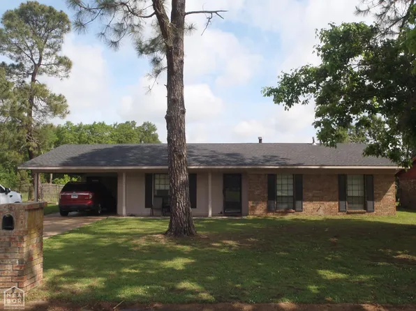 2009 Daugherty St, Newport, AR 72112