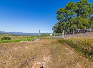 9572 Coronado Dr, La Grange, CA