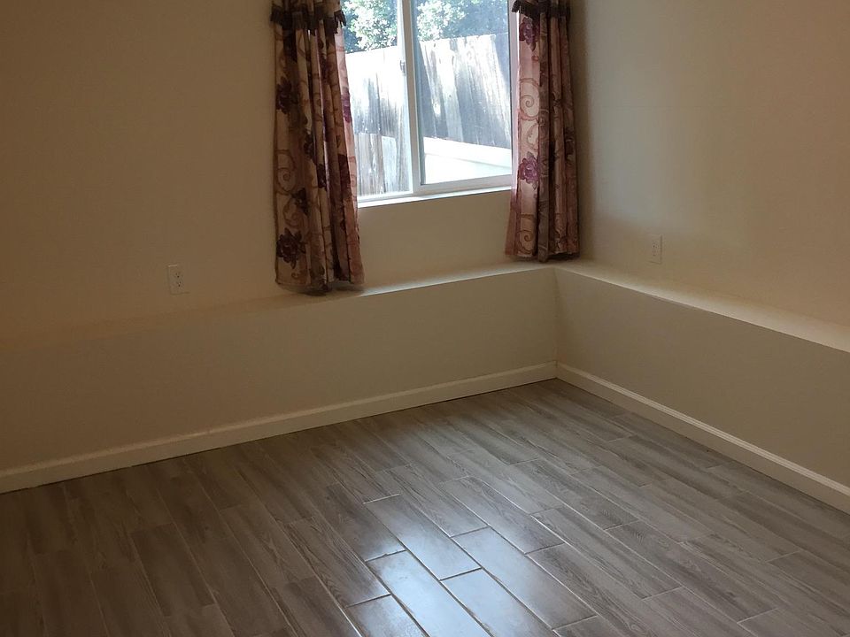 1st image of 2471 41st Ave