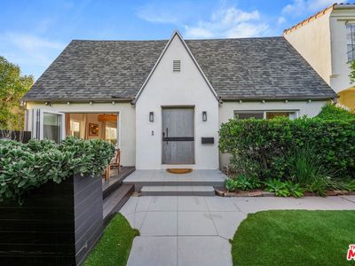 1155 S Rimpau Blvd, Los Angeles, CA, 90019