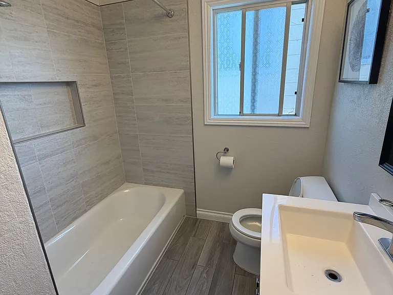 18456 Milmar Blvd — Photo 12