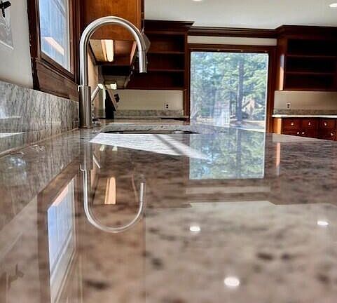 5th image of 403 Shelley Place