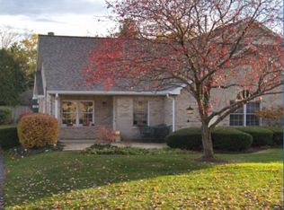 828 Havenshire Rd #00, Naperville, IL 60565