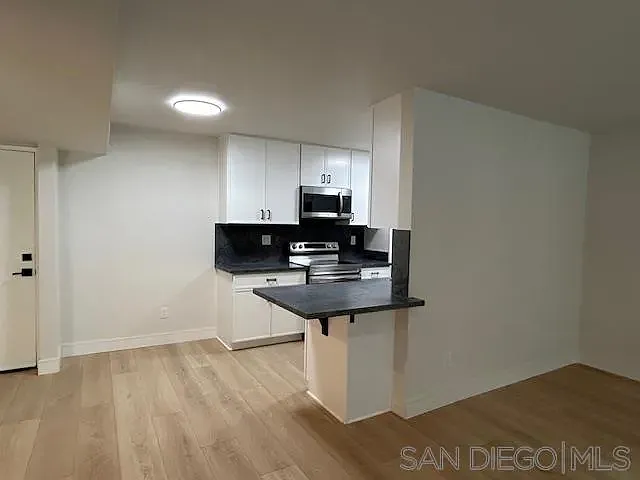 811 W Nutmeg St #102 — Photo 11
