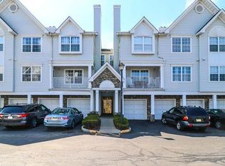 99 Prestwick Way, Edison, NJ 08820