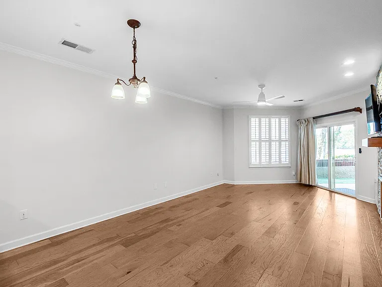 714 Northeast Dr #52 — Photo 30