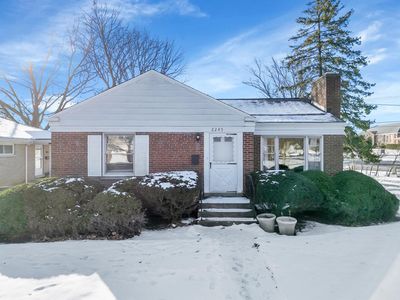 2245 Washington Ave, Wilmette, IL, 60091