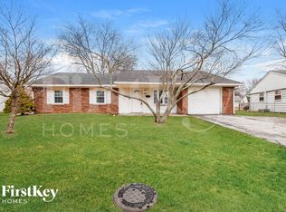 322 Deville Pl, New Whiteland, IN 46184