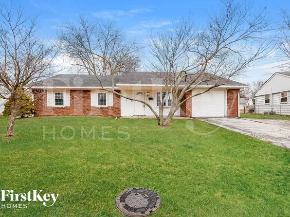 322 Deville Pl, New Whiteland, IN 46184