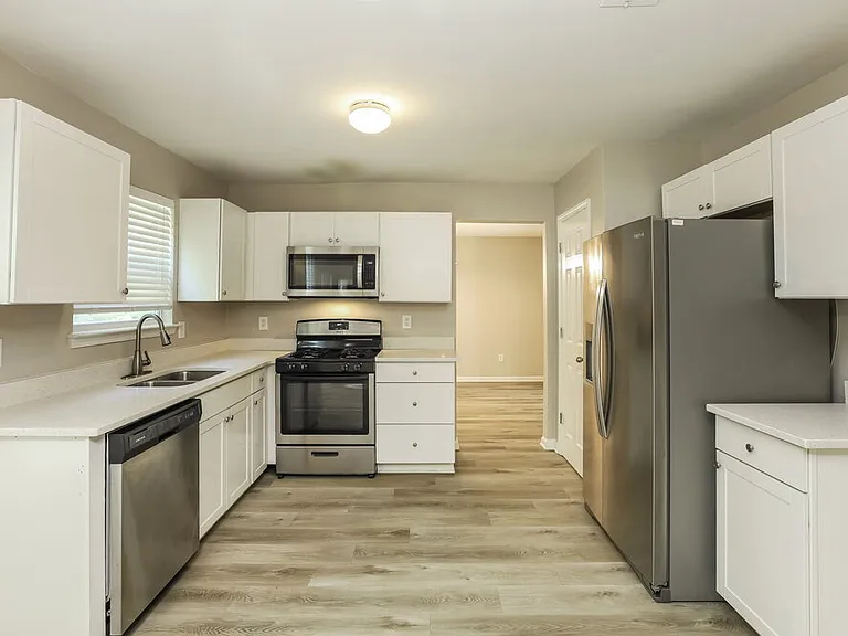 3112 Berthas Overlook — Photo 8