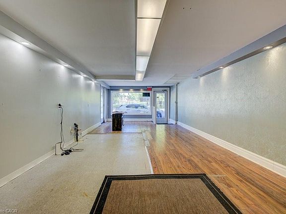 3rd image of 55 Snyders Rd W