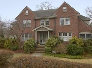 249 School St, Belmont, MA 02478