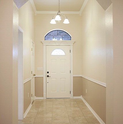 2nd image of 109 Jasmine Ct