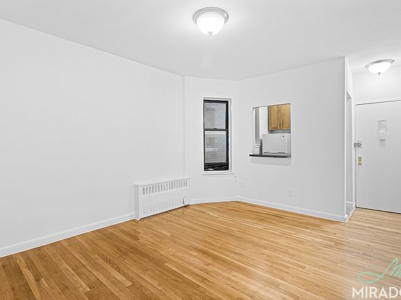 2nd image of 333 E 89th St APT 2C
