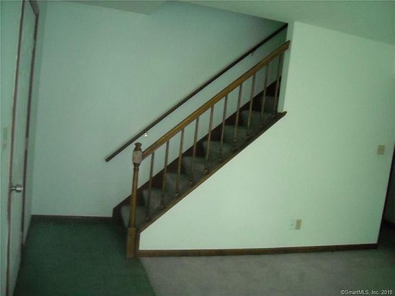 5th image of 60 Milne Ave