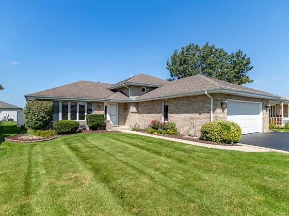 20140 Dolphin Ave, Lynwood, IL 60411