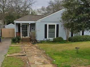 8915 Santa Clara Dr, Dallas, TX 75218