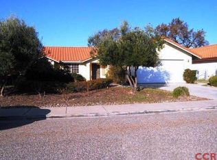 941 Saint Ann Dr, Paso Robles, CA 93446