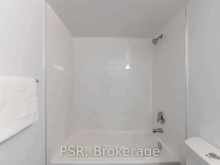 240 Markland Dr #410 — Photo 15