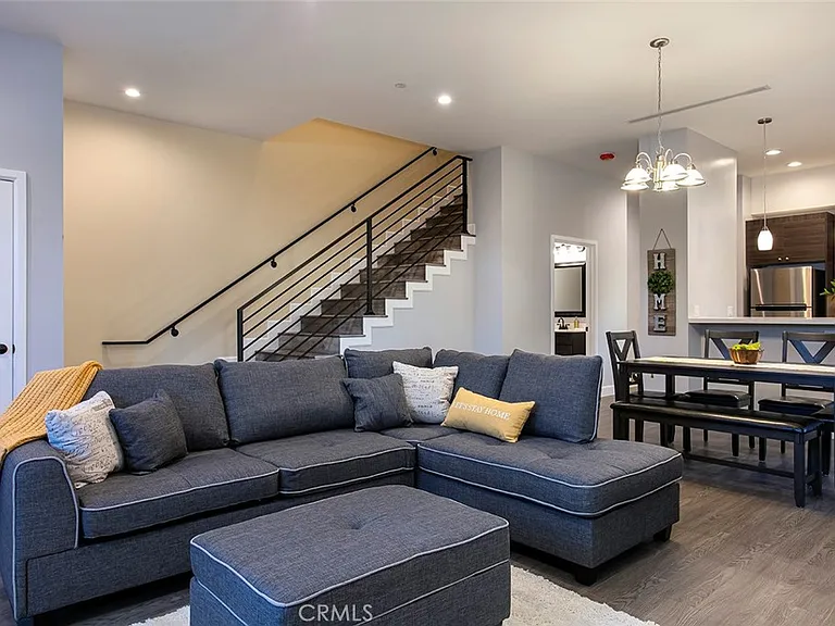 3236 Royal Oaks Dr #6 — Photo 4