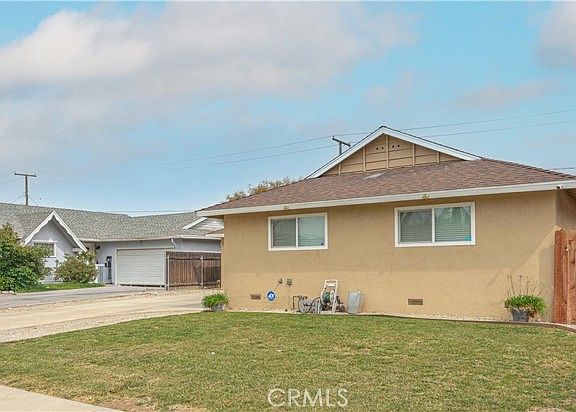 3rd image of 8614 Camelia Dr