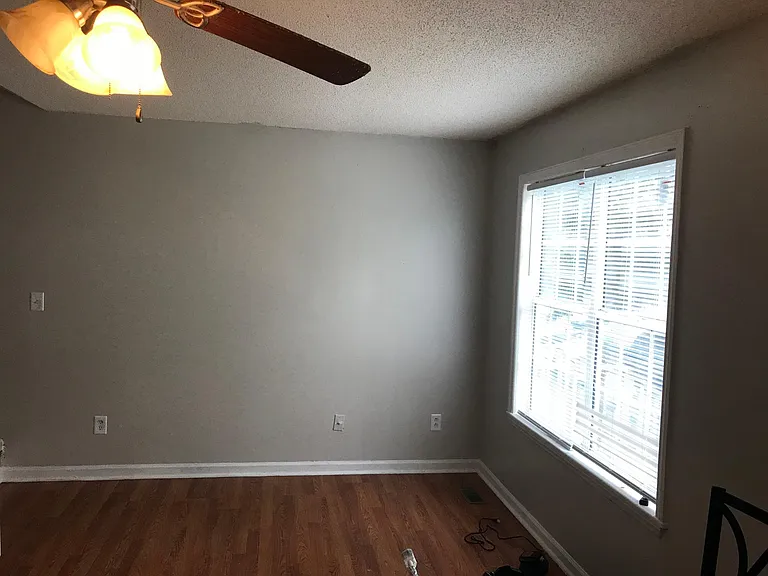 4256 Kaplan Dr — Photo 6