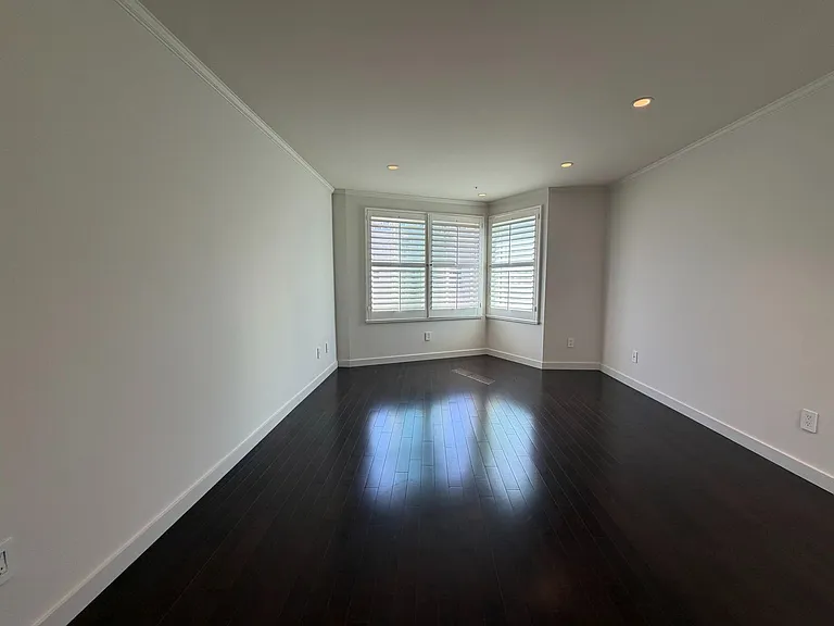 2050 Divisadero St #3 — Photo 48