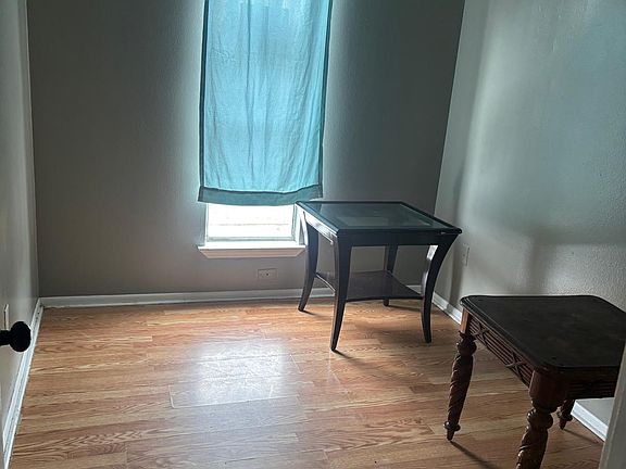 3rd image of 3016 15th St #2