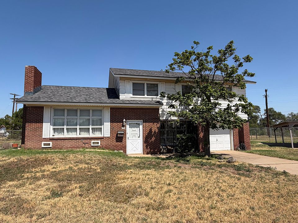 1st image of 2802 Walnut Ave