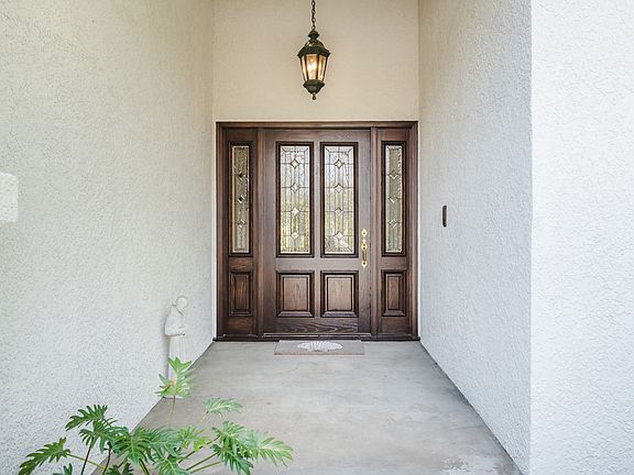 3rd image of 10435 Mary Bell Ave