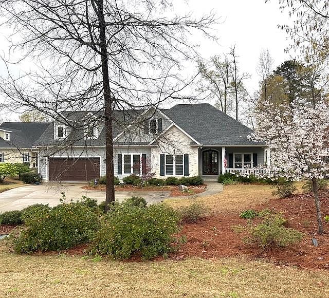 1st image of 231 Headwater Dr