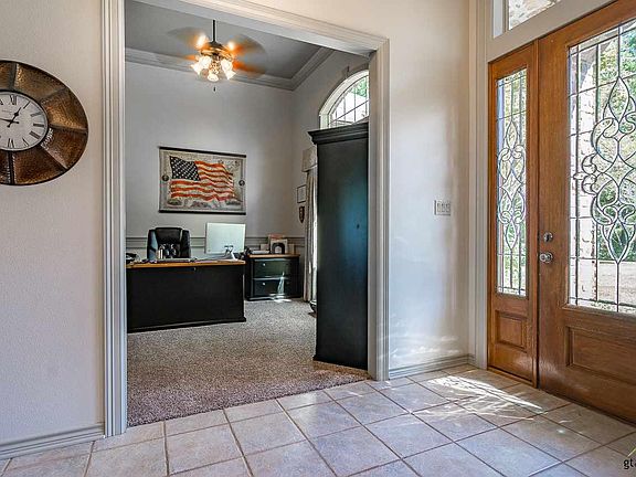 3rd image of 17370 Fishermans Dr