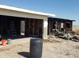 2184 Riviera Cir, Thermal, CA 92274