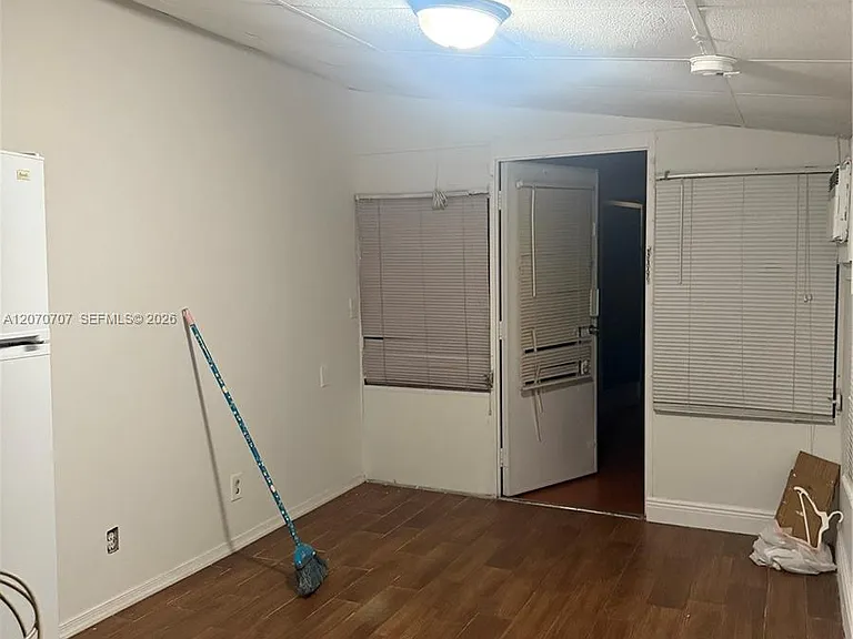 700 SW 8th Ave #22A — Photo 6