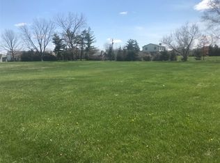 13322 Cumberland Rd, Fishers, IN 46038