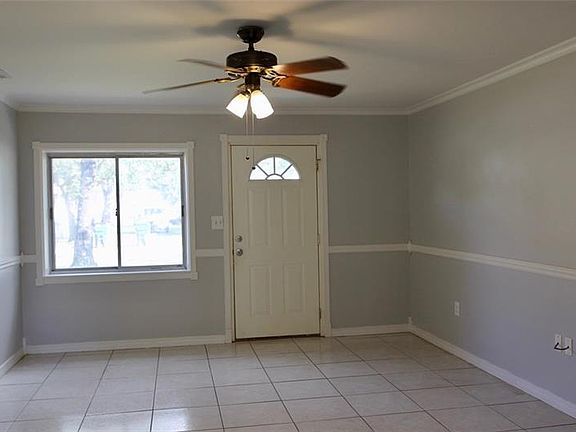 3rd image of 1410 Virginia Ave