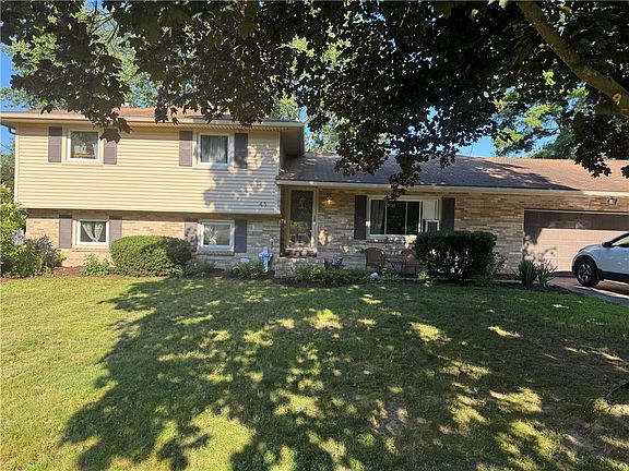 2nd image of 45 Brasser Dr